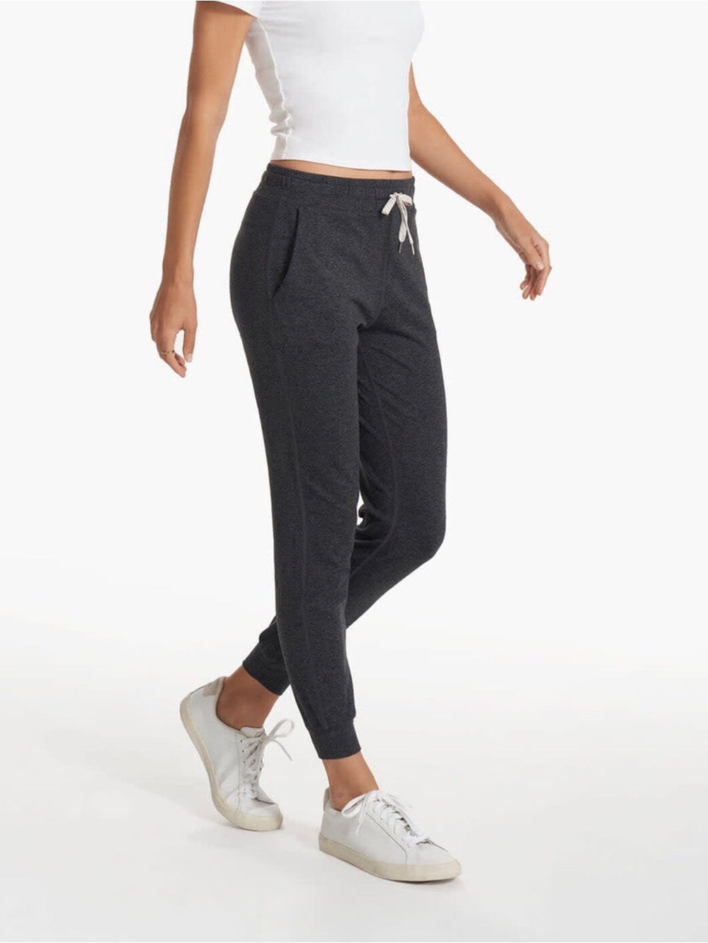 Vuori Performance Jogger Size Large